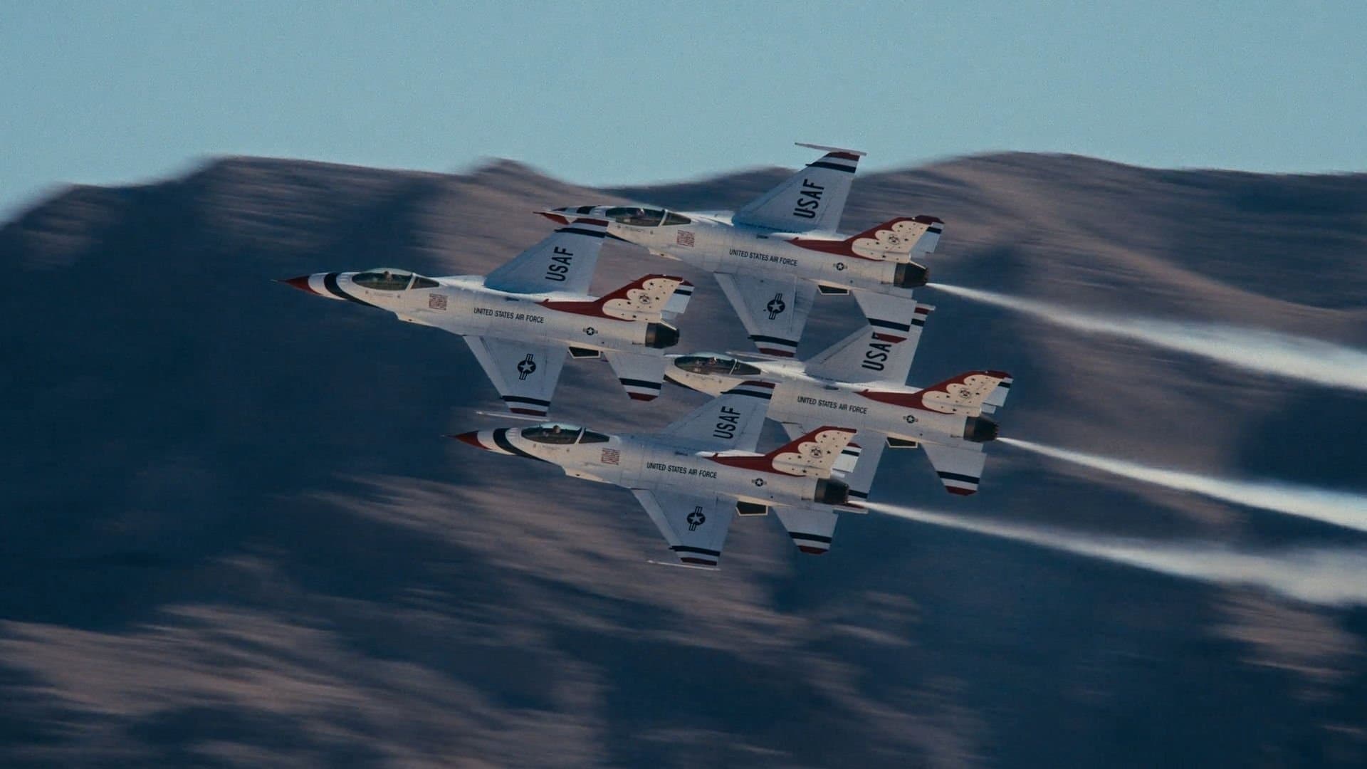 Thunderbirds: La élite de la Fuerza Aérea de EE. UU.