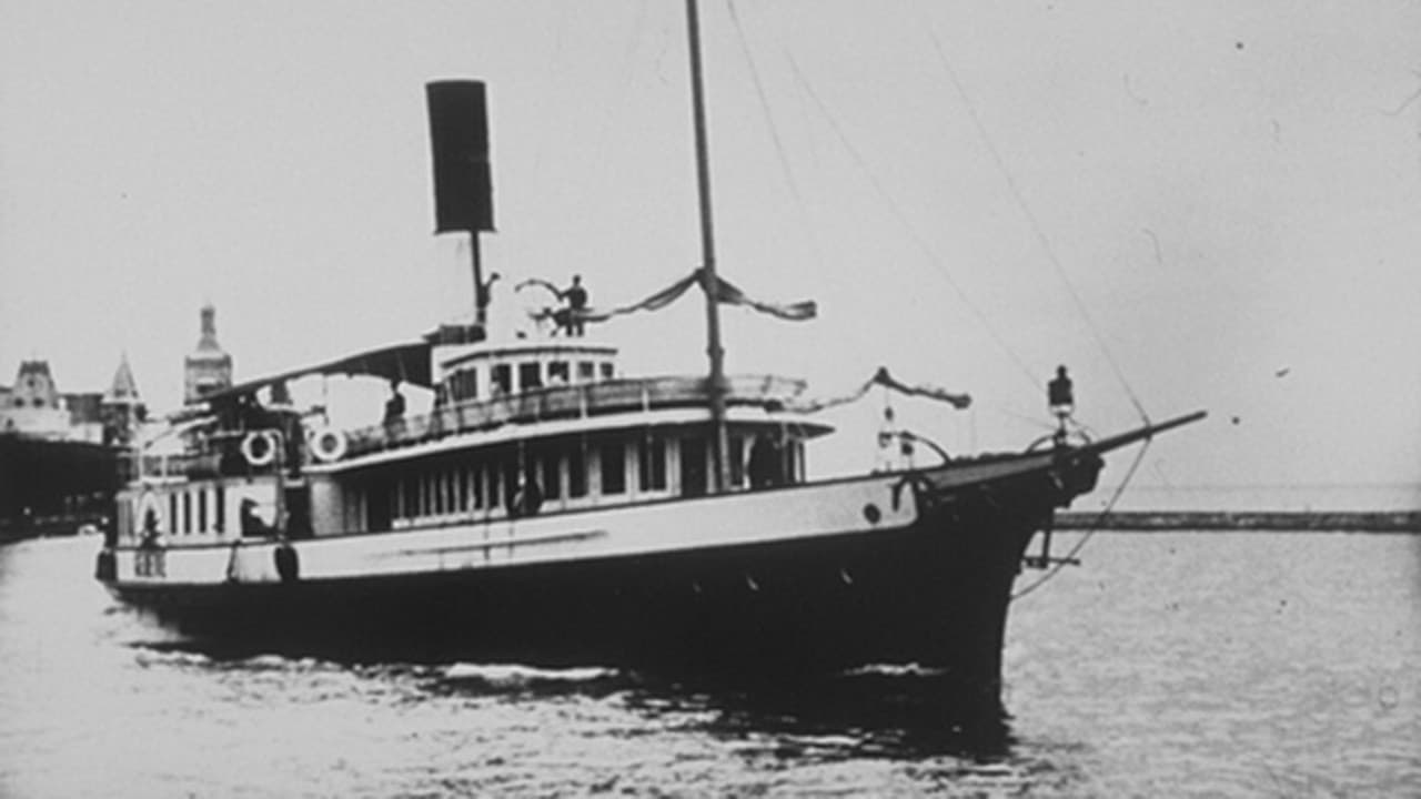 Départ d’un bateau à vapeur sur le lac Léman