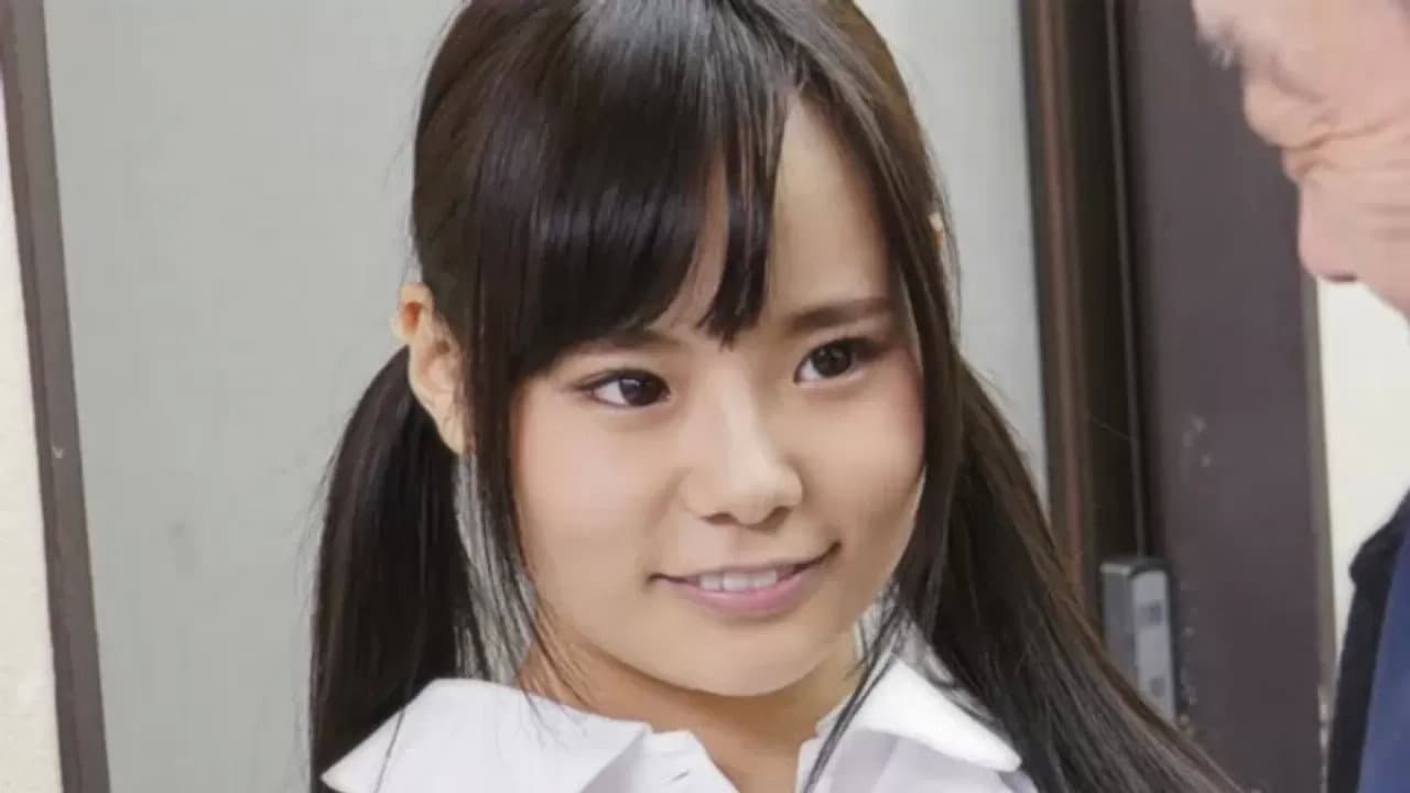 父・祖父のすぐ側でイタズラされても抵抗出来ない男湯ギリギリOK娘