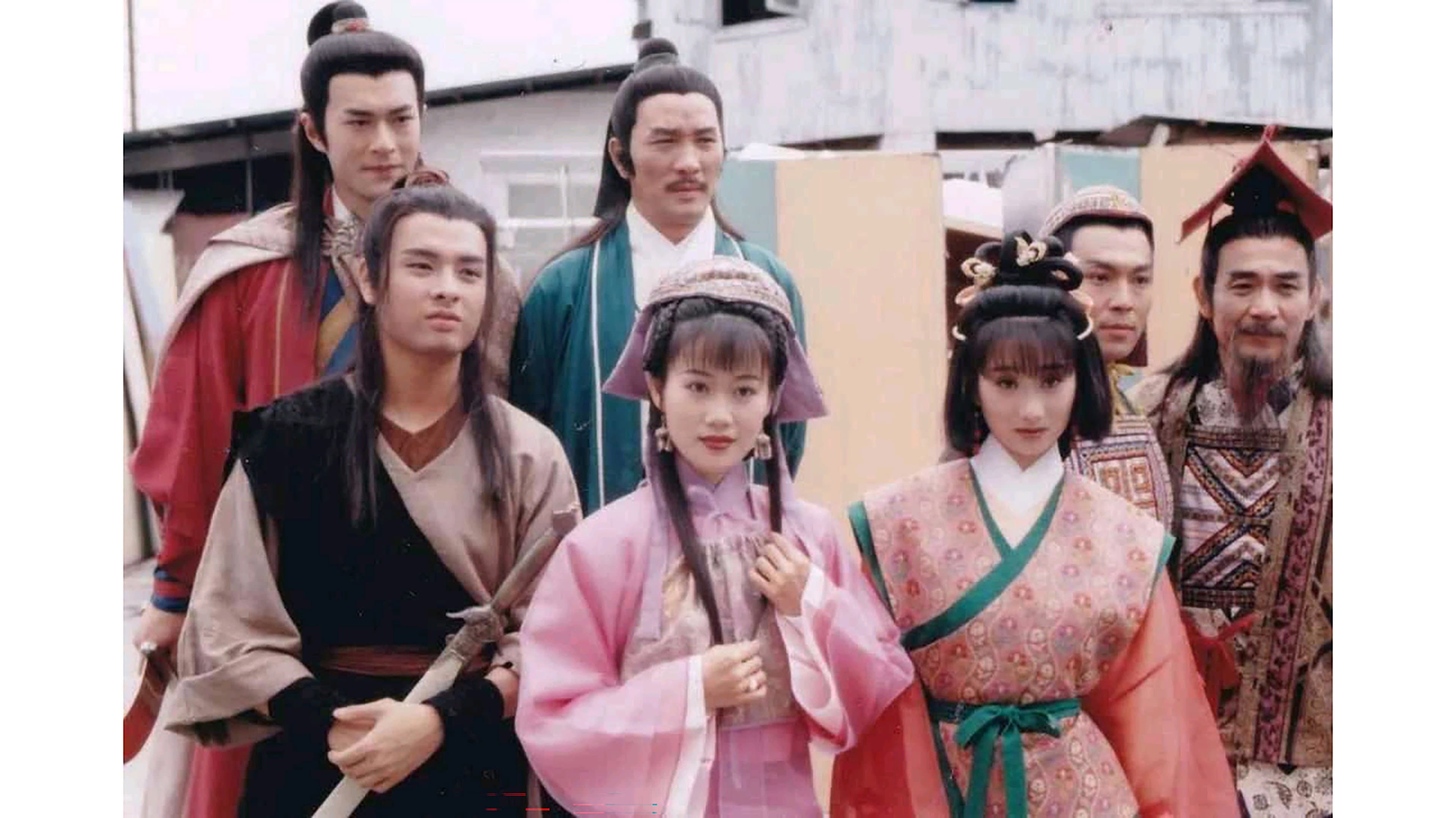 圓月彎刀