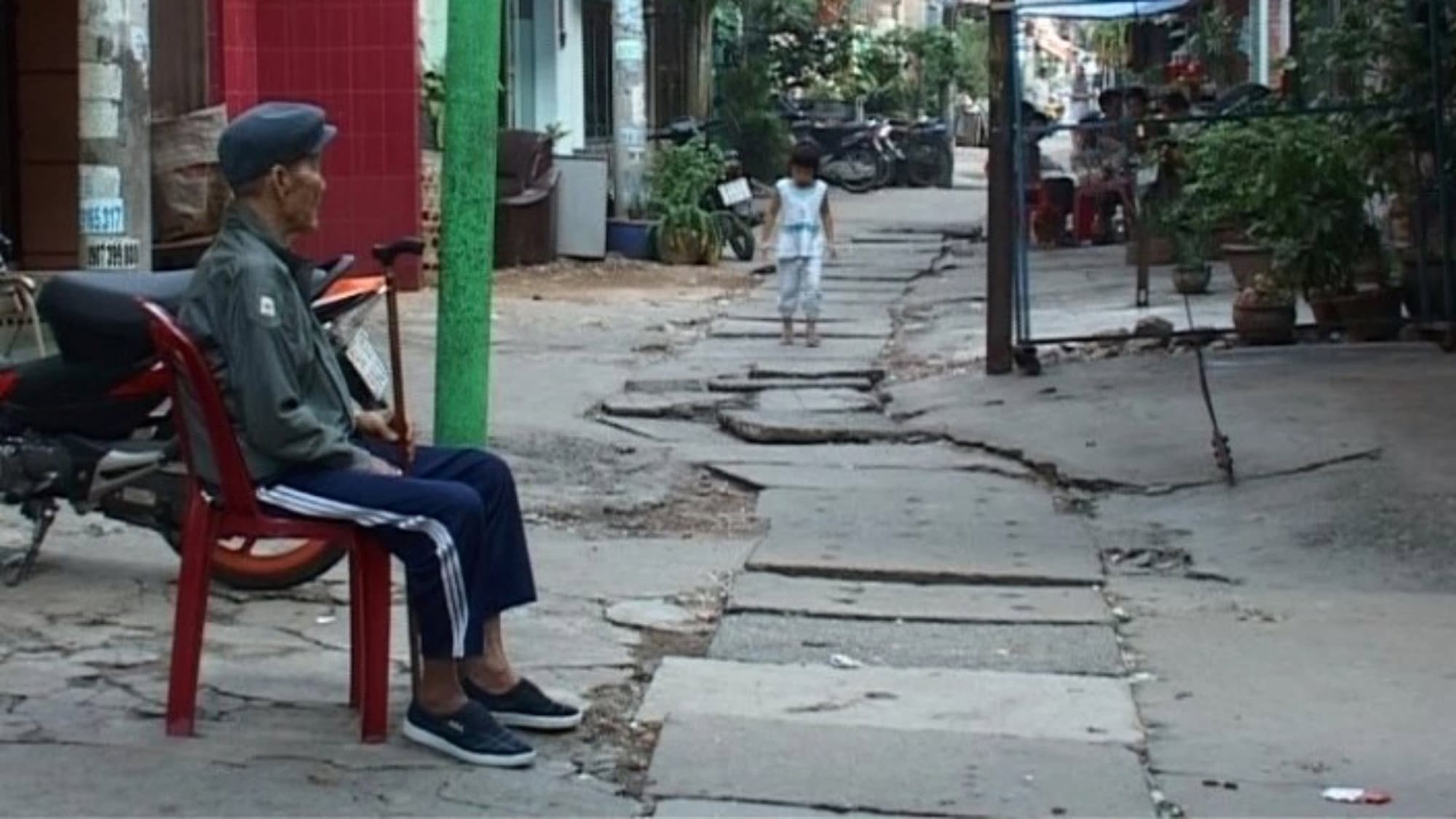 Xóm Trường Tiền