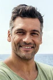 Στέλιος Κρητικός