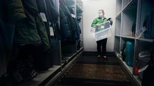 Inside Airport Lost & Found — foto 7