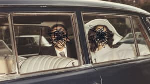 Married with Secrets — foto 1