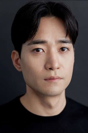 정동근
