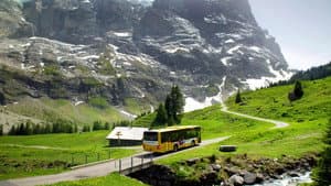 Mit dem Postauto durch die Schweiz — foto 1
