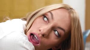 OMG! I Fucked My Bratty Student — foto 1