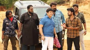 இவனுக்கு எங்கேயோ மச்சம் இருக்கு — foto 7