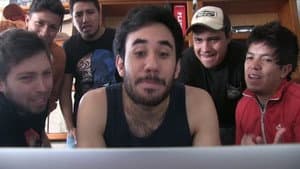 Los Contratos