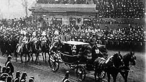 Carrosses de la cour. Fin du cortège — foto 1