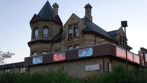 The Manor — foto 1