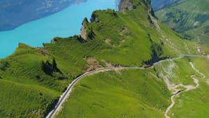 Spektakuläre Bergbahnen der Schweiz — foto 3