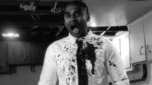 Head Like a Hole — foto 1