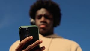 Listen! — foto 1