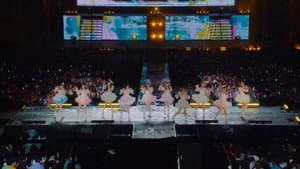 ＝LOVE 8th ANNIVERSARY PREMIUM TOUR — foto 1