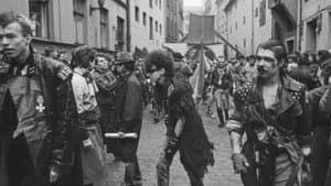 Vai viegli būt jaunam? — foto 2