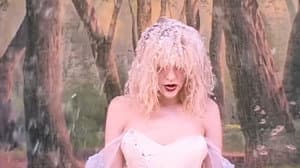Hole: Violet — foto 1