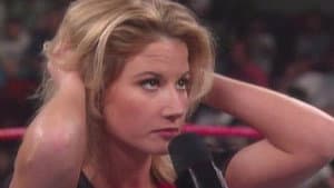 WWE Sunny — foto 1