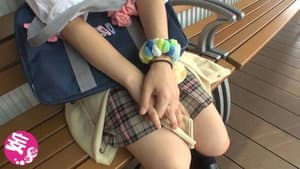 KTKL-042 小悪魔アナルびっちなフォロワー数10万人超え大人気SNS裏垢少女まひろチャンのオフパコ動画撮影本邦初公開 — foto 5