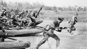The War Photographers — foto 3