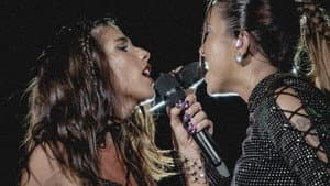 DOC Clara x Sofia - Tour Coldplay — foto 6