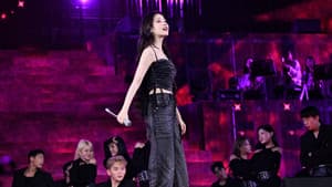 2024 IU HEREH WORLD TOUR CONCERT ENCORE：THE WINNING — foto 2