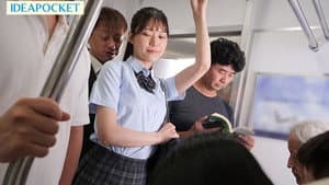 助けてが言えない押し弱清楚な女子●生だと思っていたら…見た目からは想像つかない淫乱なイキっぷりに俺は興奮し何度も痴漢を犯してしまった… — foto 2