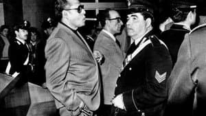 Shooting the Mafia — foto 3