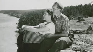 Brödernas kvinna — foto 1