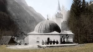 Polmesec nad planikami — foto 1