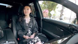 ARA-186 年齢:職業不明(秘密)ほぼ全てが謎の美女、アンナちゃん参上！一つ分かるのはフェロモンが異常に出まくっていること！応募理由は「人に見られると興奮するんです♪」いゃいゃ、見てるこっちも興奮しますよ！謎のベールが逆に想像を掻き立てられるイイ女【アンナ】本当に何なされてる人なんですか？「御想像にお任せ致します♪」気になる〜！SEXしに来たアンナ変態です！ — foto 2