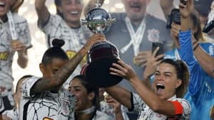 A Glória é Delas - Corinthians Tricampeão da América — foto 1