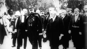 M. le président se rend au déjeuner en gare de Perrégaux — foto 1