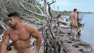 Stranded: A Gay XXX Parody — foto 2