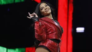 LUDMILLA: Hello Mundo — foto 3