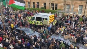 Everybody to Kenmure Street — foto 1