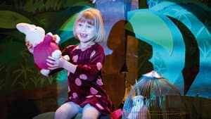 Karsten og Petra lager teater — foto 6