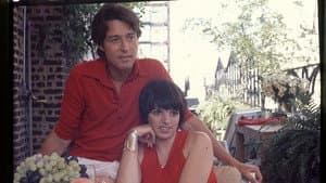 Halston — foto 1