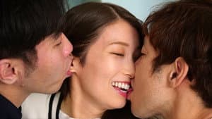 【東京女子】お仕事帰りに出演！ 夜が尽きるまでチ○コを求める 性欲無限の性獣をハメ倒せ！セックス終わったのにおねだりモード炸裂 愛人・セフレ候補No.1 エステティシャン 由美香 — foto 1