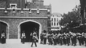 Garde montante au palais de Buckingham — foto 1