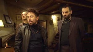 Στα Σύρματα — foto 3
