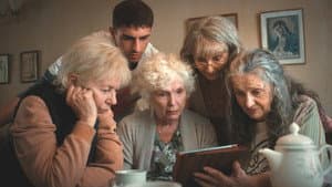 Four Mothers — foto 2