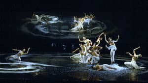 Cloud Gate Dance Theatre of Taiwan: Moon Water — foto 1