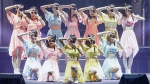 モーニング娘。'16 コンサートツアー 2016春 〜EMOTION IN MOTION〜 鈴木香音 卒業スペシャル — foto 1