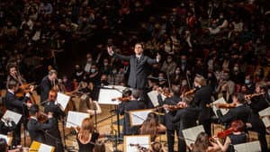 Teodor Currentzis dirigiert Beethovens Sinfonie Nr. 9 — foto 1