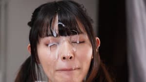 この子、オオカミ(スケベ)の皮を被った子鹿（敏感）だった！ 本中star誕生 敏感美少女を生まれたての子鹿の如く崩れ落とす1日中超追撃ピストン中出し性交 — foto 1