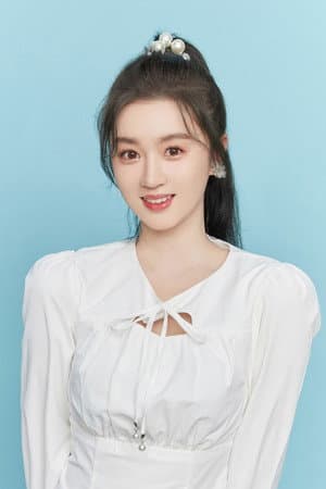 袁伊