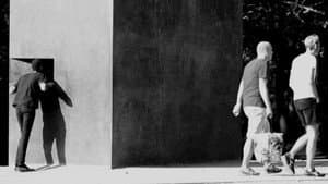 The World Is Round So That Nobody Can Hide In The Corners: Part II — The Kiss — foto 1