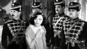 A Woman Commands — foto 1