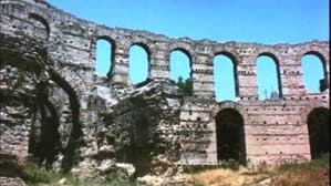 Castles in the Air — foto 1
